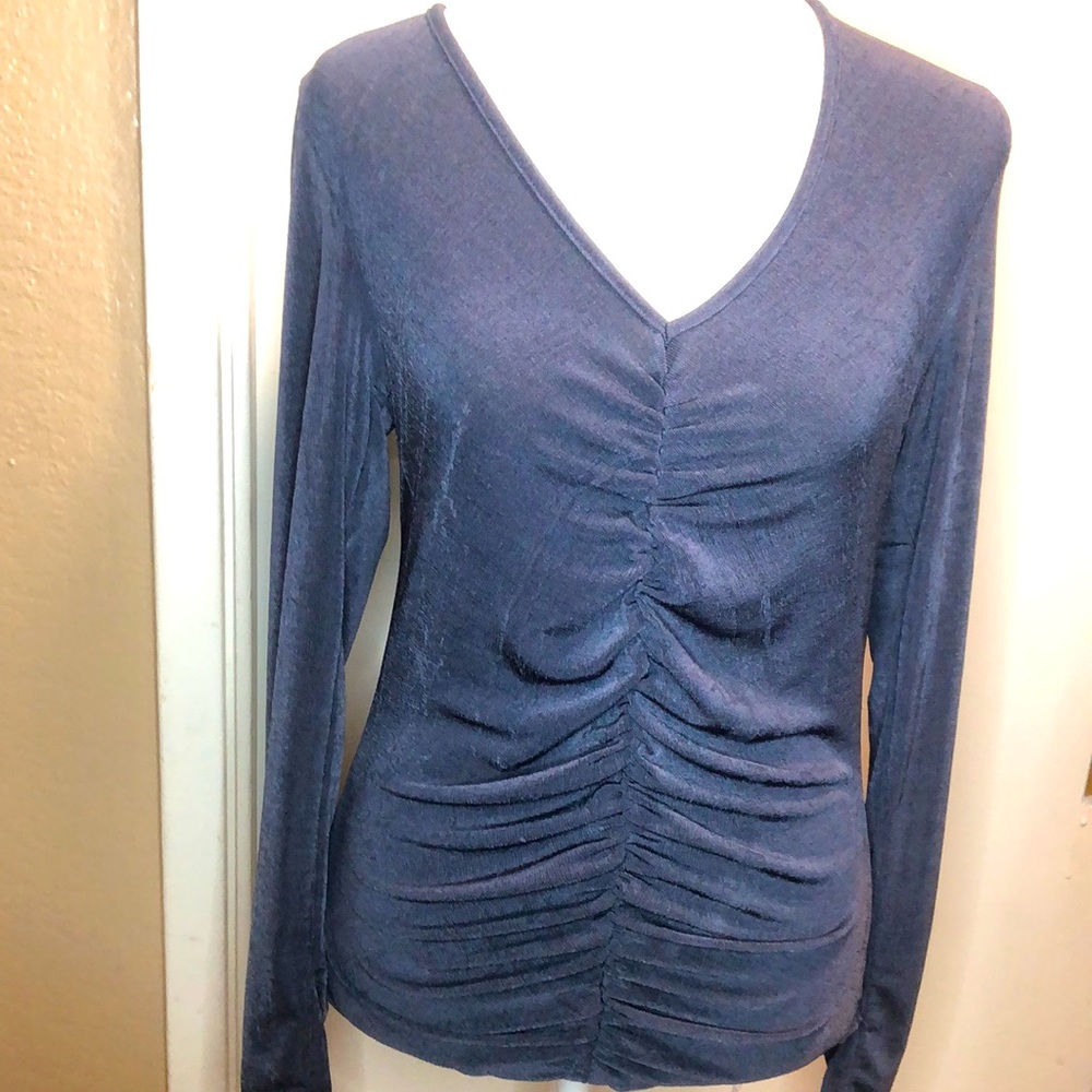 Sz M Ruched front top brand NWT